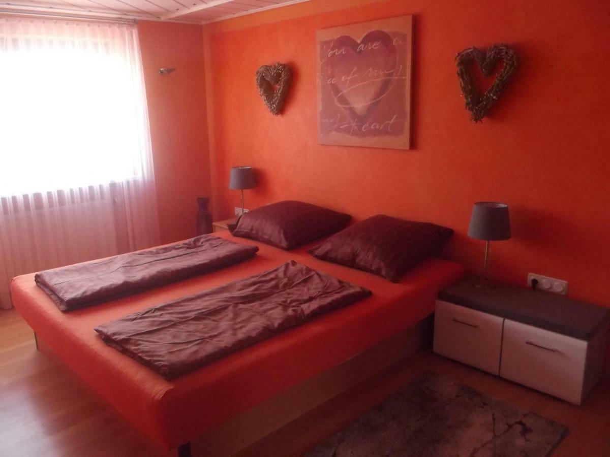 Ferienwohnung In Puschendorf 外观 照片
